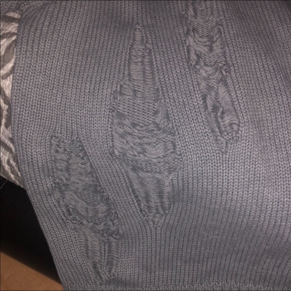 NEW! LF/Furst of a kind destroyed sweater NWOT - Picture 4 of 7